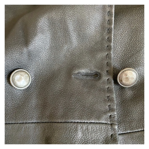 VINTAGE - LEATHER TRENCH COAT - Picture 9 of 14